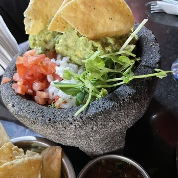 Casa Bariachi - Guacamole - Bars Near Me - Guadalajara, JAL