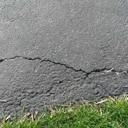 All County Construction - Cracks in driveway after less than 4 years.  Paul - Ontario