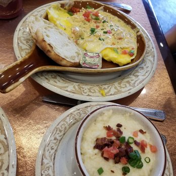 Another Broken Egg Cafe - Lobster and brie omelet with city grits - Breakfast & Brunch Near Me - Winter Park, Florida