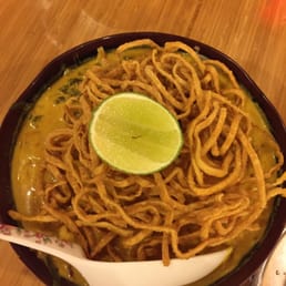 Khao Soi Gai