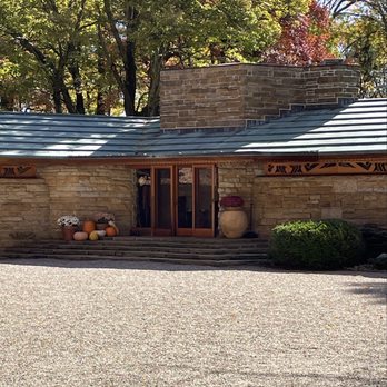 Kentuck Knob - Front entrance of Kentuck knob - Venues & Event Spaces Near Me - Chalk Hill, Pennsylvania