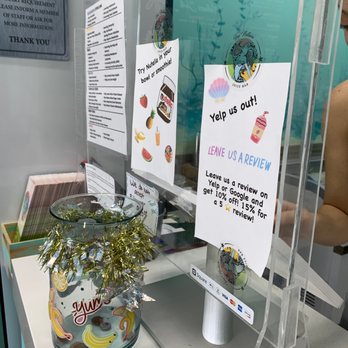 Tru Nature Juice Bar - Counter view - Juice Bars & Smoothies Near Me - Lancaster, California