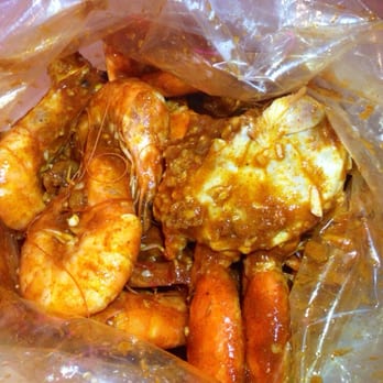 The Cajun Crawfish - Prawns & snow crab in crazy hot boom bam sauce!! - Cajun/Creole Near Me - Seattle, Washington