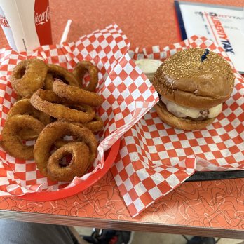 Phyllis' Giant Burgers - Yummy crispy, crunchy onion rings with ranch dressing, and the Giant burger with Swiss cheese and bacon really tasty. - Burgers Near Me - Santa Rosa, California