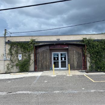 Bayboro Brewing - Outside - Breweries Near Me - St. Petersburg, Florida Bayboro Brewing - Outside - Breweries Near Me - St. Petersburg, Florida