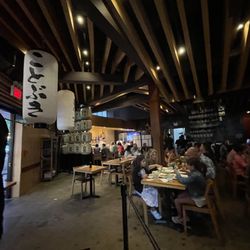 Kotobuki Restaurant - Restaurant
