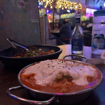 Nolza - Pubs Near Me - Buena Park, California