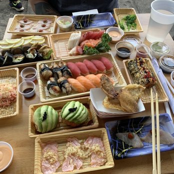 Akino - Sushi Bars Near Me - Elmhurst, New York Akino - Sushi Bars Near Me - Elmhurst, New York