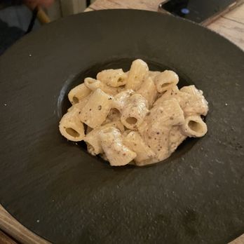 Pastamia - Cacio e Pepe - Italian Near Me - South Miami, Florida Pastamia - Cacio e Pepe - Italian Near Me - South Miami, Florida
