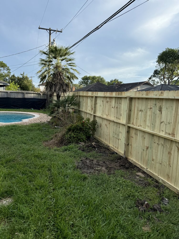 Slide of C&M Roofing