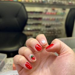 Nails Time - Strawberry Gel Nails