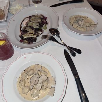 Sant Ambroeus Palm Beach - TORTELLINI AL PROSCIUTTO E TARTUFO - Italian Near Me - Palm Beach, Florida Sant Ambroeus Palm Beach - TORTELLINI AL PROSCIUTTO E TARTUFO - Italian Near Me - Palm Beach, Florida