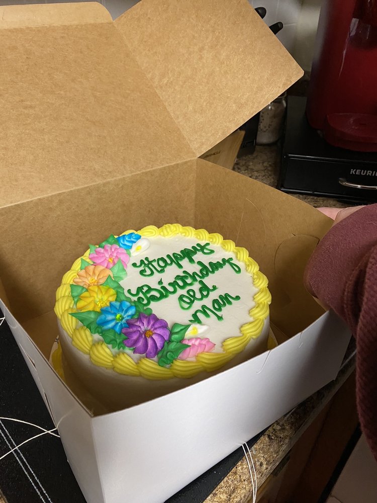 TAYLOR’S BAKERY Updated September 2024 183 Photos & 163 Reviews