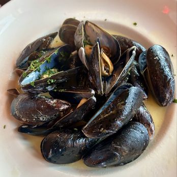 Pastis - Moules frites - French Near Me - Nashville, Tennessee