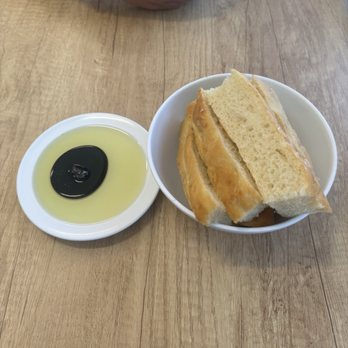 Pasta Sisters - Focaccia with dip - Delis Near Me - Los Angeles, California Pasta Sisters - Focaccia with dip - Delis Near Me - Los Angeles, California