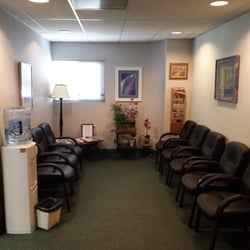 Rosenthal Steven J Internal Medicine - Large size patient waiting room