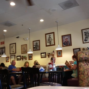 Betty Faye's Cafe - First time here, haw a Zeke's atmosphere, right down to the John Wayne stuff on the wall. Waiting for our food, so far, friendly service - New American Near Me - Corona, California Betty Faye's Cafe - First time here, haw a Zeke's atmosphere, right down to the John Wayne stuff on the wall. Waiting for our food, so far, friendly service - New American Near Me - Corona, California