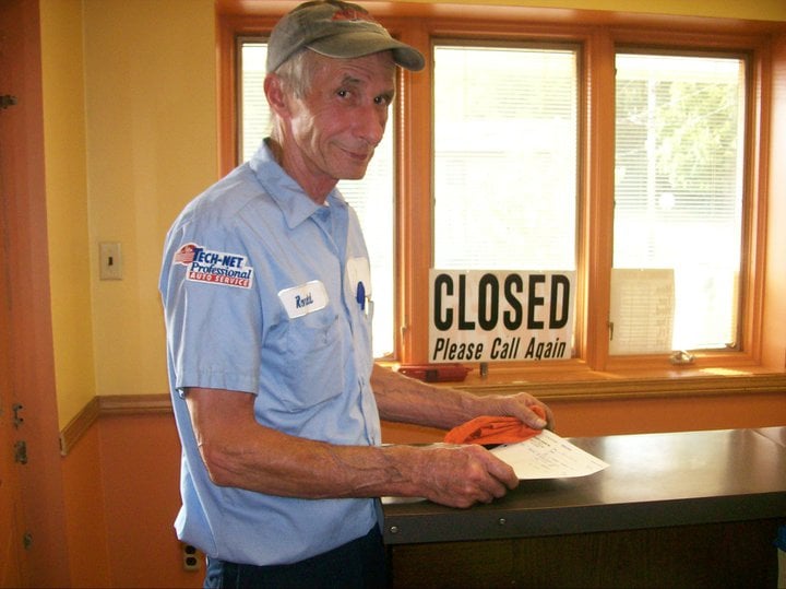 BROOKSIDE GARAGE Updated August 2024 43 N Main St, Bellbrook, Ohio