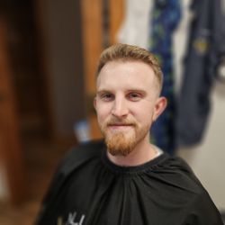 All In Luxe Cuts - Mid Fade with Shears on Top