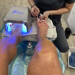 Diva Nails & Spa - Few things relax me the way a good Pedicure does!