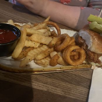 Smiths American Tavern - Hot Honey chicken sliders - Breakfast & Brunch Near Me - Lakeland, Florida