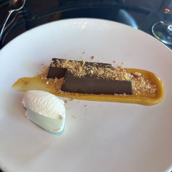 Del Alma - Flourless chocolate tart - Latin American Near Me - Corvallis, Oregon