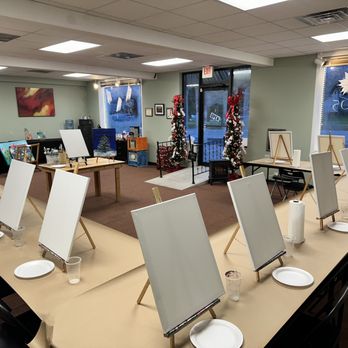 Studio 605 Fine Art - Paint & Sip Near Me - Tiffin, Ohio
