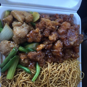 Asia Delight Express - Pan fried noodles with green bean chicken and sesame chicken - Chinese Near Me - Hayward, California Asia Delight Express - Pan fried noodles with green bean chicken and sesame chicken - Chinese Near Me - Hayward, California