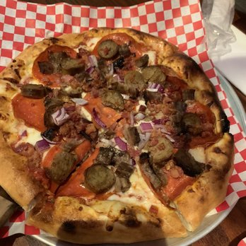 PieTana - Vinnie Pie - Pizza Near Me - Lexington, Kentucky