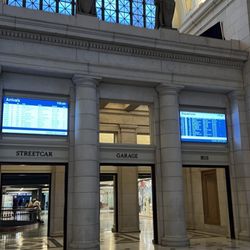 Union Station Metro - Departures