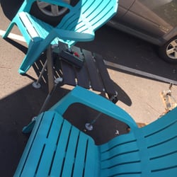Chairs while you wait!
