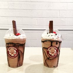 Coffeeton - Chocolate Frappes