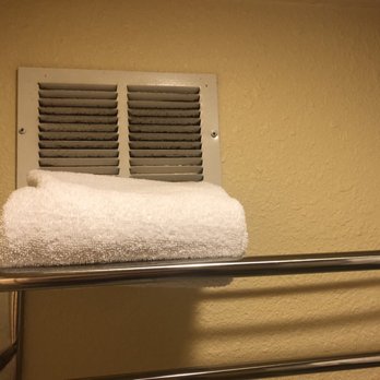 CoCo Key - Bathroom vent - Resorts Near Me - Orlando, Florida CoCo Key - Bathroom vent - Resorts Near Me - Orlando, Florida