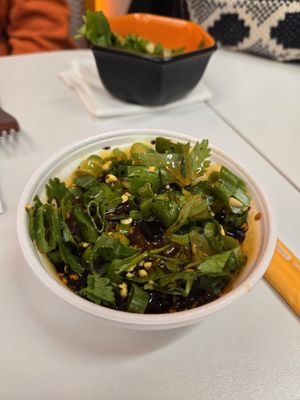 ShangHai Restaurant+ZhangLiang Spicy Hot Pot 张亮麻辣烫 by null