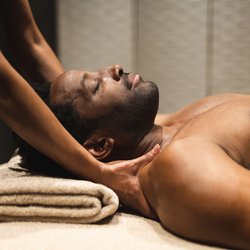Elite Hands Massage