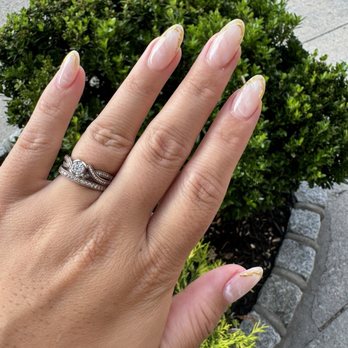 Starry Nail Spa - Nail Salons Near Me - Brooklyn, New York