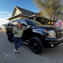 Hayes Auto Sales - 2016 Chevy Tahoe