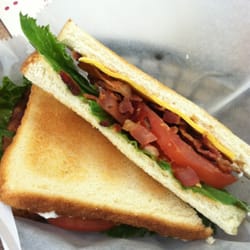 Parkside Cafe - Basic delicious Blt
