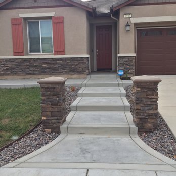 Rafael's Landscape - After - Landscaping Near Me - Rialto, California