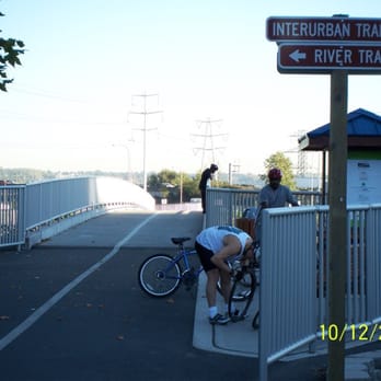 Green River Trail - Inter urban trail/Green River trail junction - Hiking Near Me