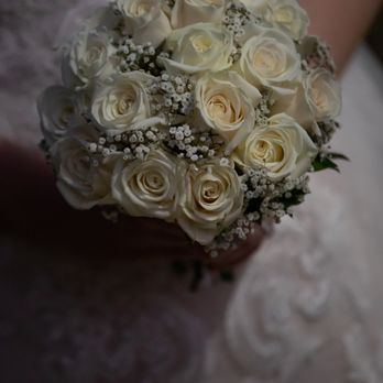 Z Florist - Bridal bouquet - Florists Near Me - Pittsburgh, Pennsylvania