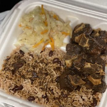 Marlene's Take-out Restaurant - Oxtails Plate - Caribbean Near Me - Lakeland, Florida Marlene's Take-out Restaurant - Oxtails Plate - Caribbean Near Me - Lakeland, Florida