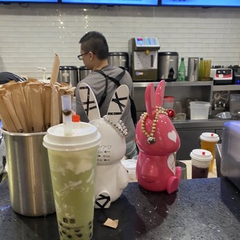 Tan-Cha - Reusing dirty spoons from the sink - Bubble Tea Near Me - Los Angeles, California Tan-Cha - Reusing dirty spoons from the sink - Bubble Tea Near Me - Los Angeles, California