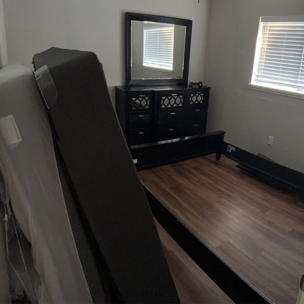 Michael's Movers - Forgot 1 of slats that go into the bed frame so did not reassemble anything for the bed. - Movers Near Me - Plano, Texas Michael's Movers - Forgot 1 of slats that go into the bed frame so did not reassemble anything for the bed. - Movers Near Me - Plano, Texas