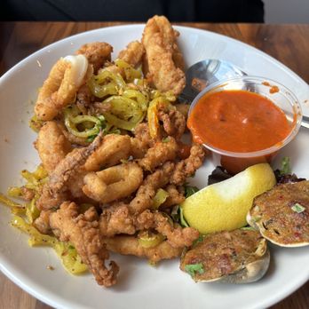 Crows Nest - Seafood Near Me - Warwick, Rhode Island