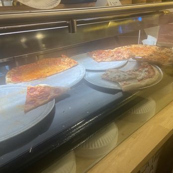 Pizza Jeans - Pizza Near Me - Atlanta, Georgia