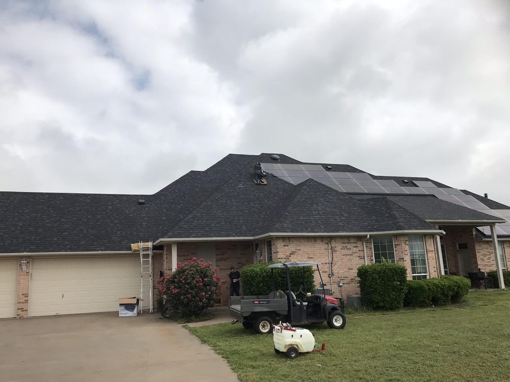 Slide of Thunderstruck Roofing & Const.