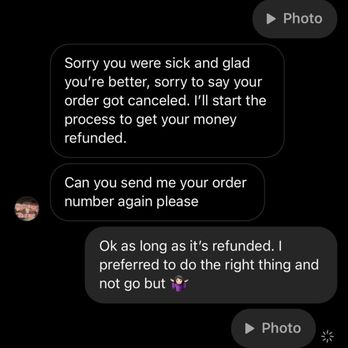 La Moderna Bakery - Screenshot showing they canceled the order and would refund then retracted and blocked me. - Bakeries Near Me - Whittier, California La Moderna Bakery - Screenshot showing they canceled the order and would refund then retracted and blocked me. - Bakeries Near Me - Whittier, California