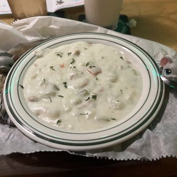 Flanigan's - Lakeworth - Clam Chowder Slurp...Cozy - American Near Me - Lake Worth, Florida Flanigan's - Lakeworth - Clam Chowder Slurp...Cozy - American Near Me - Lake Worth, Florida