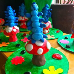 Whooo are yoooou? Alice in Wonderland sculptures created by Unicoi students!